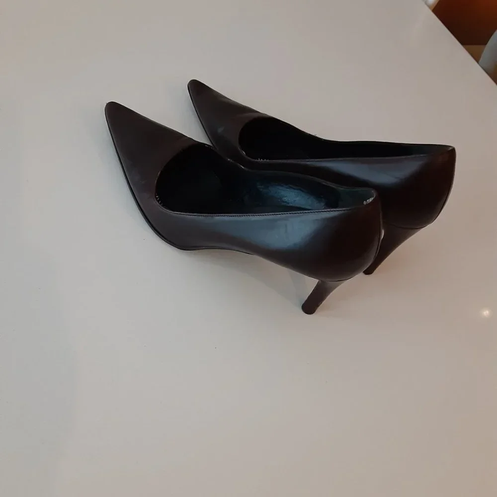 GUCCI authentic vintage pumps size 6 1/2